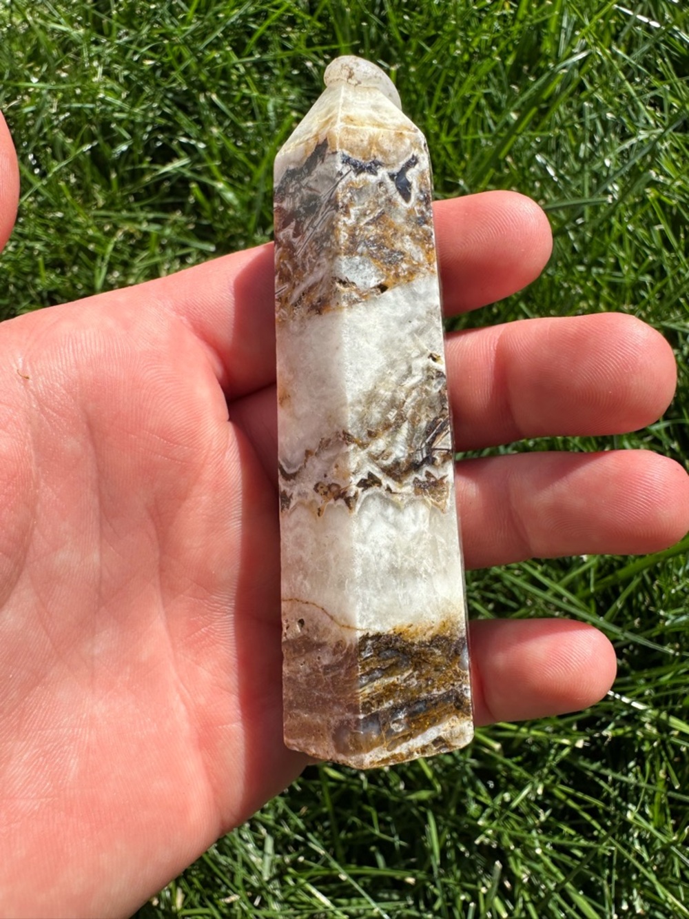 Polished White and Brown Mexican Agate Point Tower